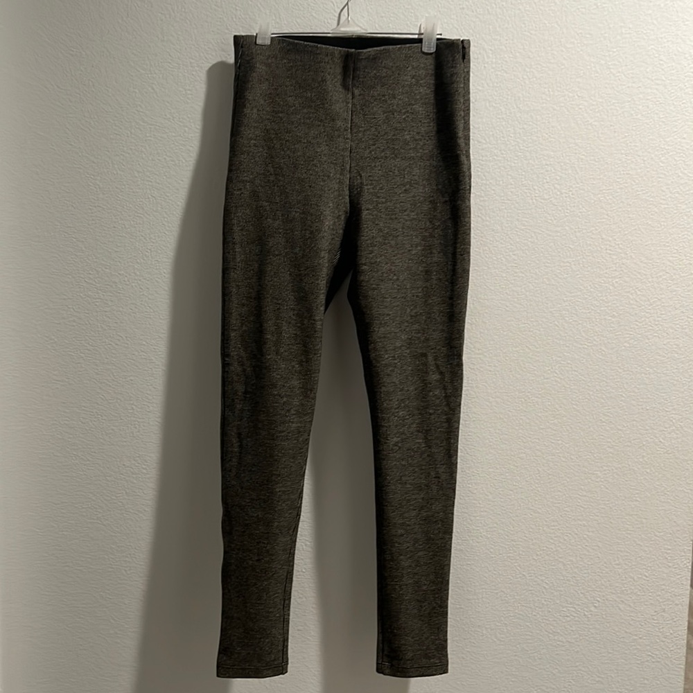 Ann Taylor Legging Trousers. Size 6.